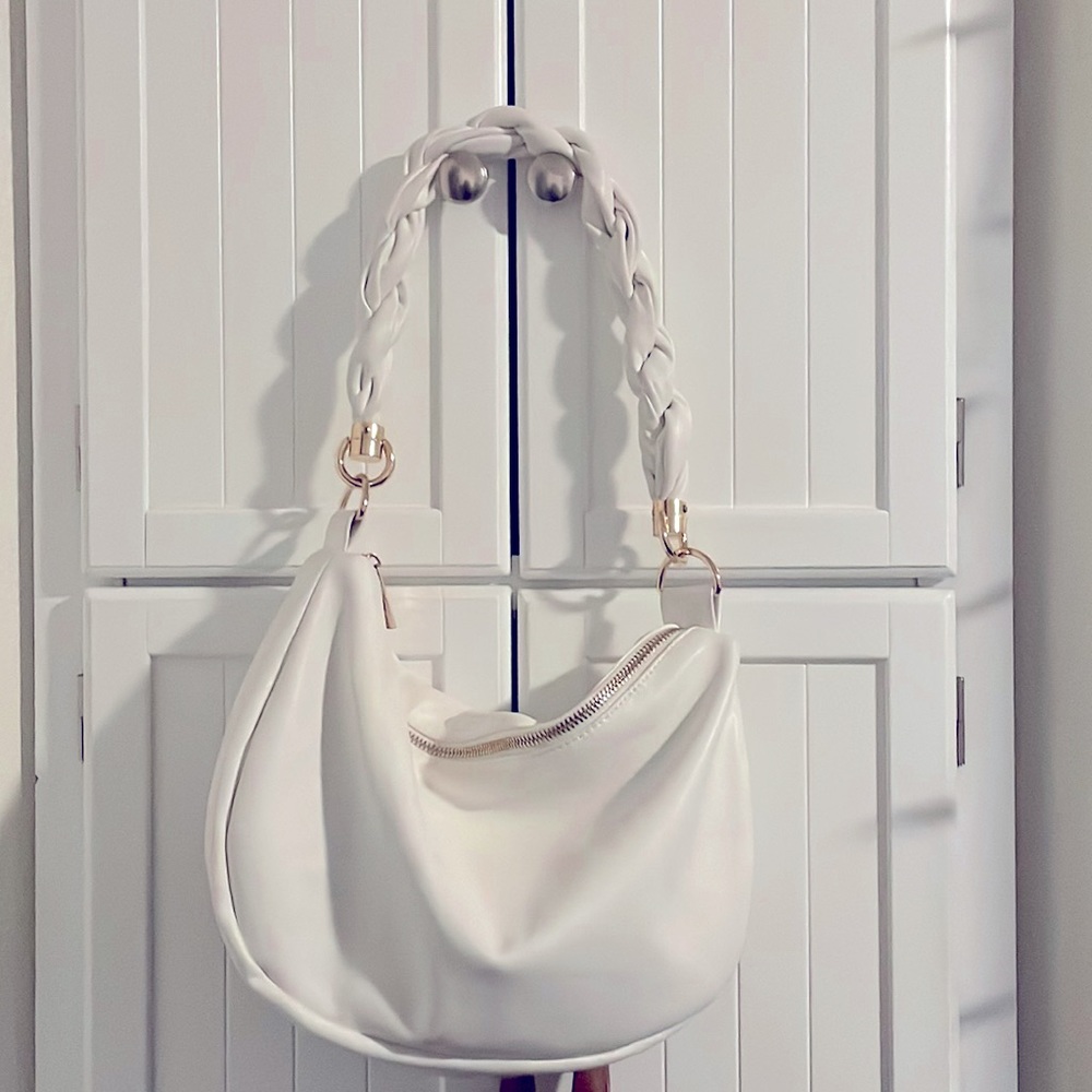 Gold and White Y2K Crossi New York handbag